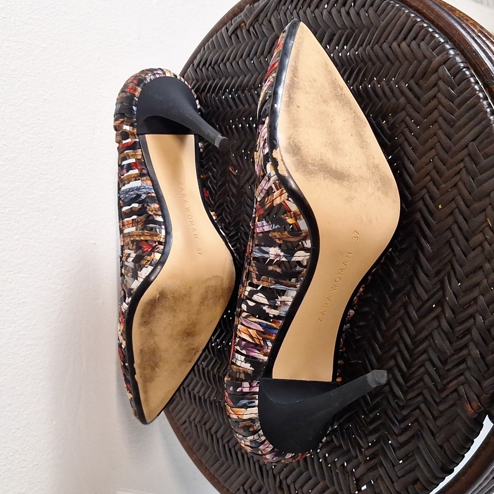 Zara Strappy Multicolor Court Heels Sz 37 6.5 - Picture 10 of 11